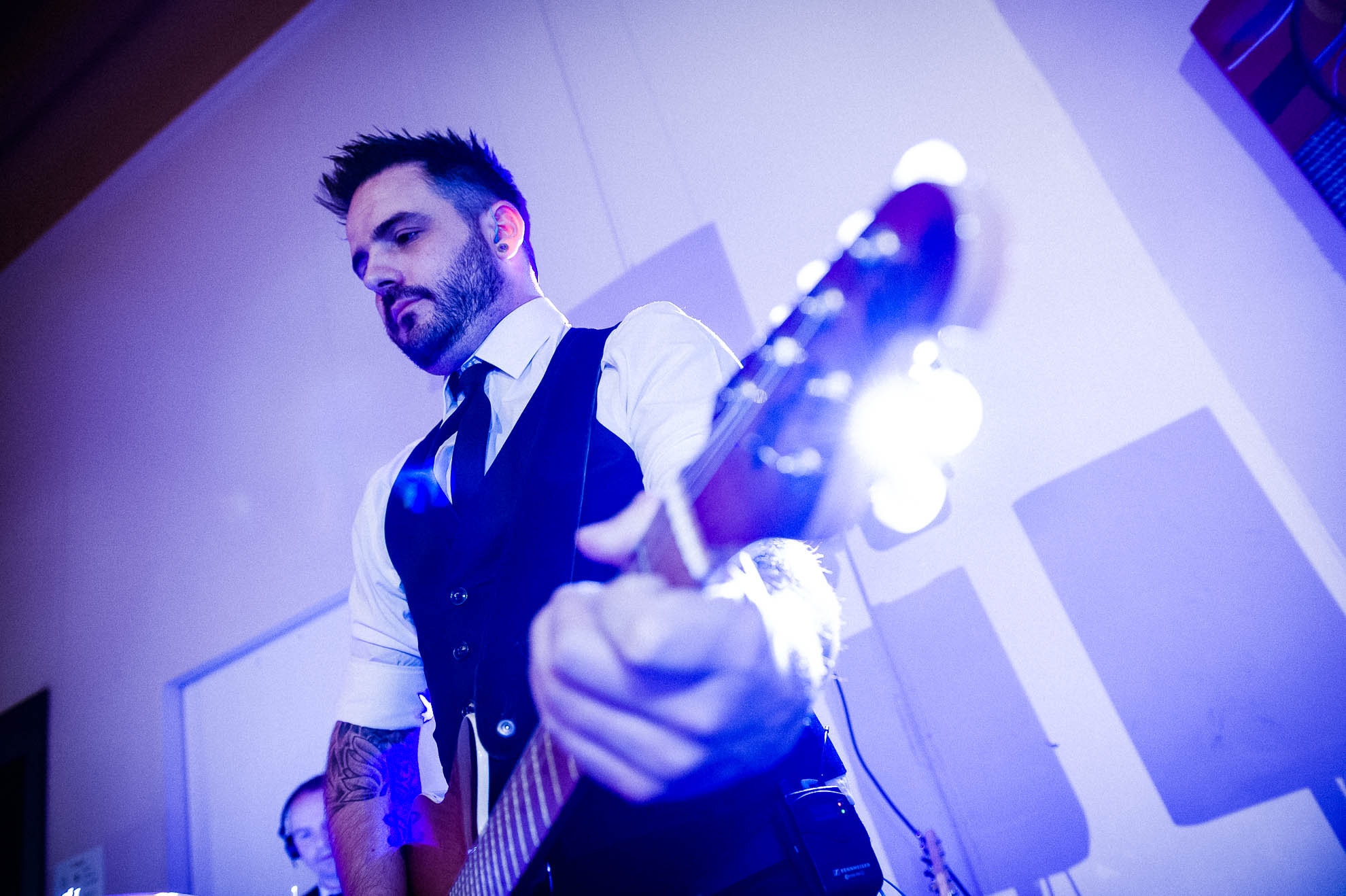 Guitarist in band