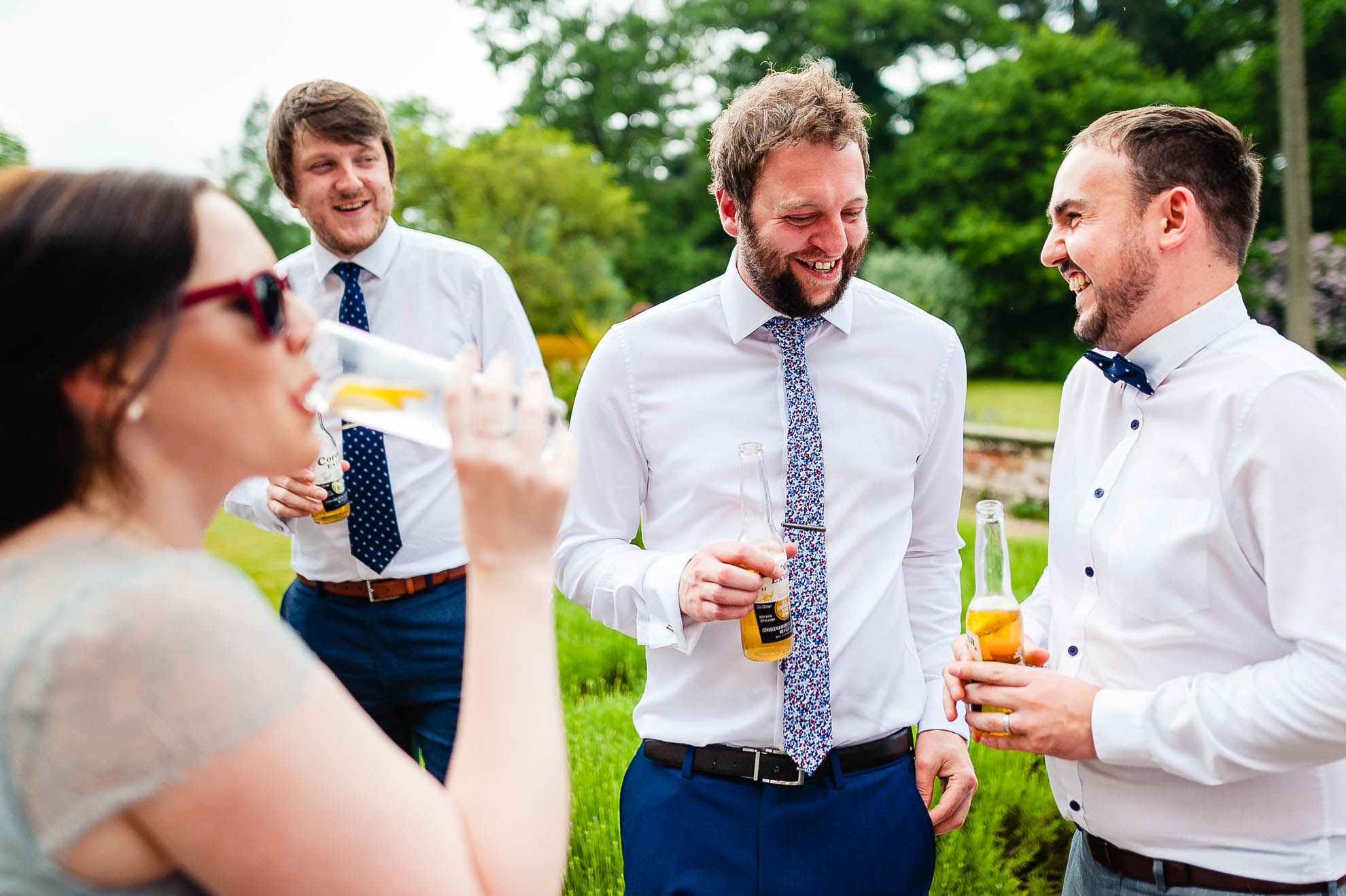 Guests sharing a joke during the drinks receptipon
