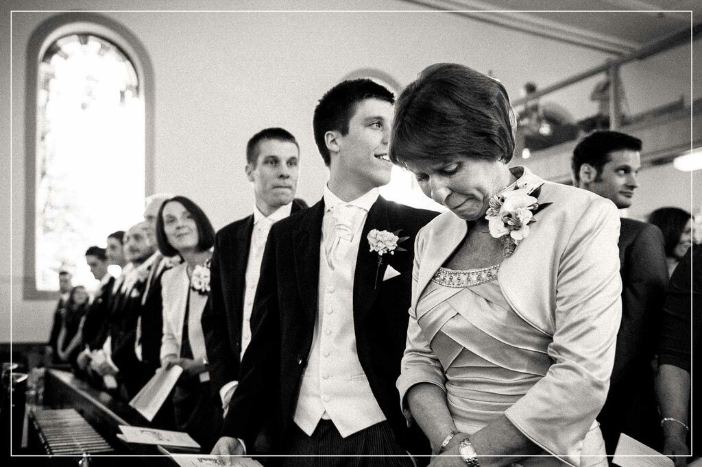 mum gets upset as her daughter walks up the aisle