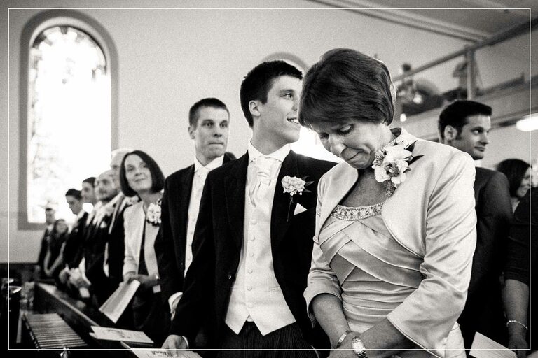 mum gets upset as her daughter walks up the aisle