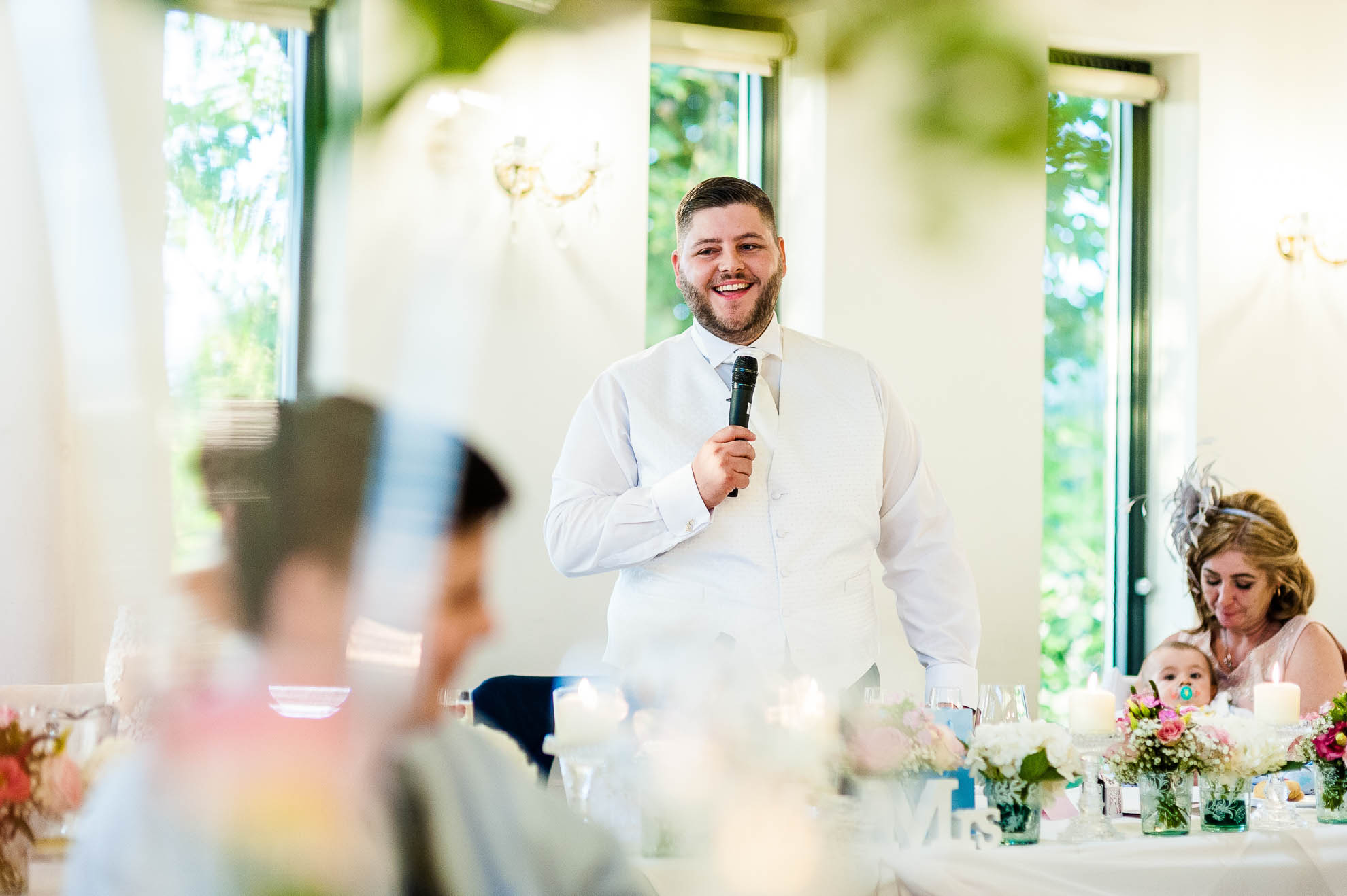 groom gives speech