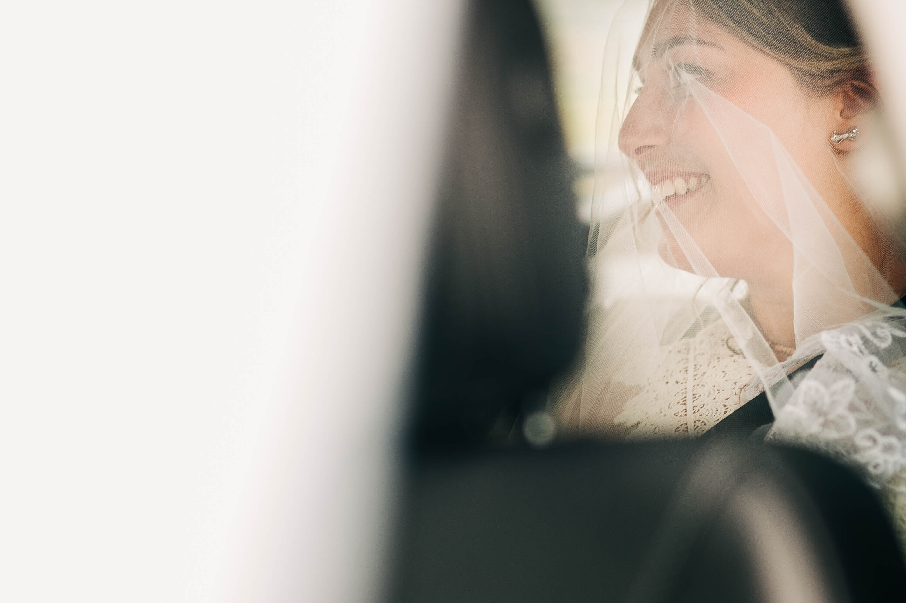 Bride arrives at the church in the wedding car