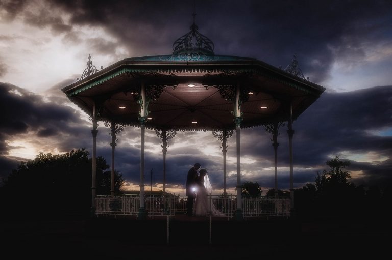 Isla Gladstone Wedding Photographer