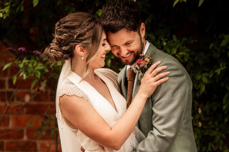 Scarlet Hall wedding photographer